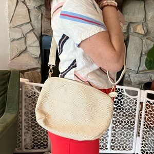 Coral Bay cream and tan woven purse